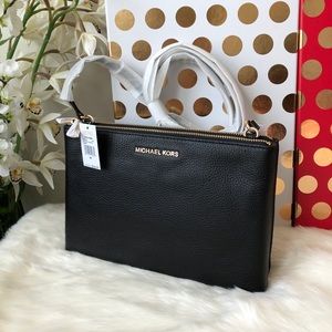 🌹Michael kors Crossbody gusset Black Leather 🌹